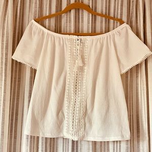 H&M divided cream off the shoulder blouse